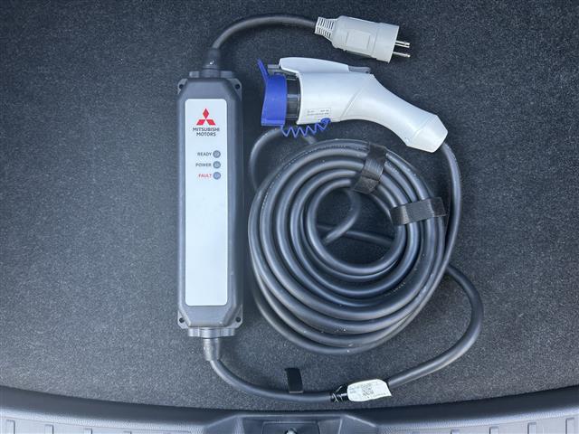 エクリプスクロスPHEV P プラグインHV・4WD・純正メーカーナビ・前後ドラレコ・フルセグTV・e-Assist・マルチアラウンドモニター・ブラインドスポットモニター・パーキングアシスト・ETC・ステアリングヒーター・(22枚目)