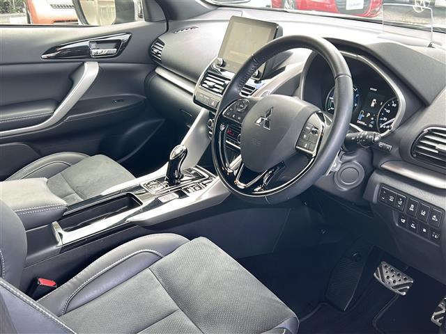 エクリプスクロスPHEV P プラグインHV・4WD・純正メーカーナビ・前後ドラレコ・フルセグTV・e-Assist・マルチアラウンドモニター・ブラインドスポットモニター・パーキングアシスト・ETC・ステアリングヒーター・(24枚目)