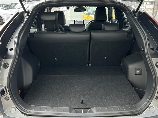 エクリプスクロスPHEV P プラグインHV・4WD・純正メーカーナビ・前後ドラレコ・フルセグTV・e-Assist・マルチアラウンドモニター・ブラインドスポットモニター・パーキングアシスト・ETC・ステアリングヒーター・(28枚目)