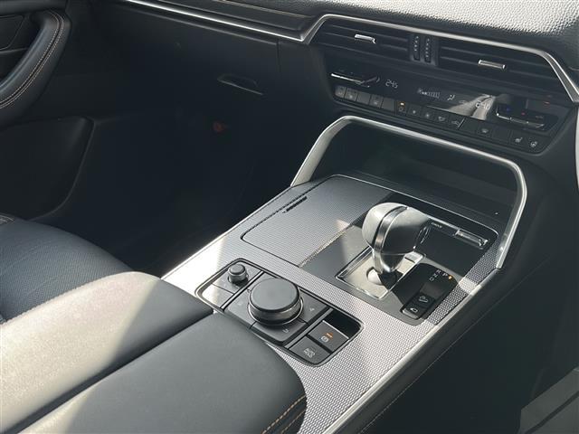 ＣＸ－６０ ＸＤ　Ｌパッケージ　パノラマサンルーフ・ＢＯＳＥサウンドシステム（１２スピーカー）・マツダコネクトナビ・フルセグＴＶ・スマートブレーキサポート・全方位カメラ・パワーバックドア・前後ドラレコ・ビルトインＥＴＣ・（15枚目）
