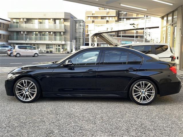 ３シリーズ ３２８ｉ　Ｍスポーツ　ワンセグテレビ（走行中視聴可）・純正ビルトインＥＴＣ・前後ドラレコ・パワーステアリング・パワーウィンドウ・エンジンスタートボタン・ＭＴモード付ＡＴ・パワーシート（Ｄ＋Ｎ席）・後方コーナーセンサー・（31枚目）