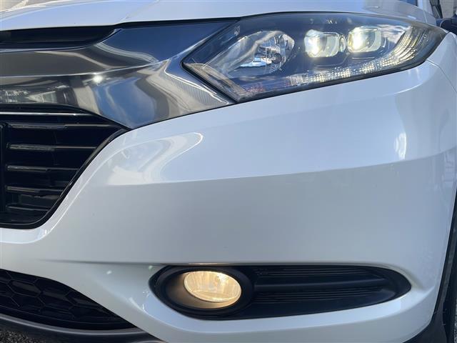 ヴェゼル ハイブリッドＸ　純正ＳＤナビ（ワンセグテレビ／Ｂｌｕｅｔｏｏｔｈ／ＡＭ／ＦＭ）・ＥＴＣ・バックカメラ・クルーズコントロール・パドルシフト・横滑り防止装置・コーナーセンサー・スマートキー・純正１６インチアルミホイール（31枚目）