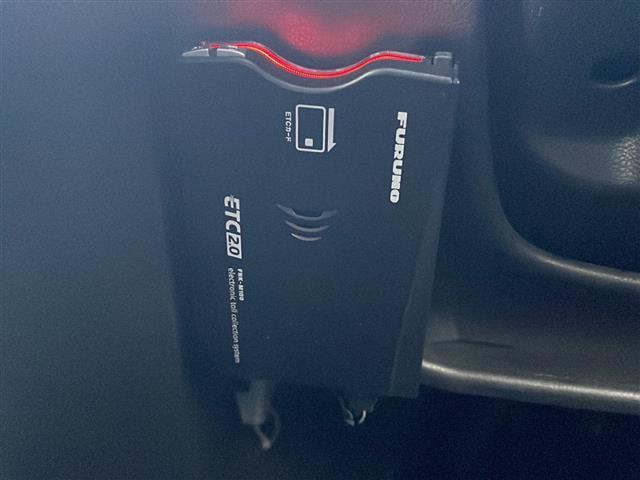 アトレーワゴン カスタムターボＲＳリミテッド　ＳＡＩＩＩ　ワンオーナー・社外ＳＤナビ・フルセグＴＶ・バックカメラ・ＥＴＣ２．０・衝突被害軽減ブレーキ・コーナーセンサー・左側パワースライドドア・アイドリングストップ・ＬＥＤヘッドライト・ウインカーミラー（5枚目）