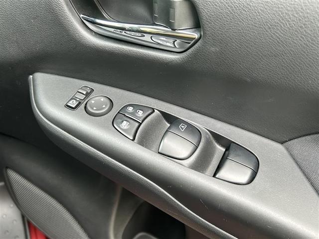 セレナ ｅ－パワー　ハイウェイスターＶ　ワンオーナー・純正メーカーＳＤナビ（ＢＴ／ＵＳＢ／／ＨＤＭＩ）・フルセグＴＶ・アラウンドビューモニター・ＢＳＭ・プロパイロット・ブレーキホールド・両側パワスラ・３列シート・ＡＣＣ・レーンキープアシスト（19枚目）