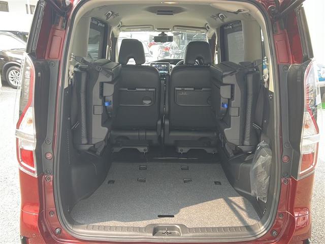 セレナ ｅ－パワー　ハイウェイスターＶ　ワンオーナー・純正メーカーＳＤナビ（ＢＴ／ＵＳＢ／／ＨＤＭＩ）・フルセグＴＶ・アラウンドビューモニター・ＢＳＭ・プロパイロット・ブレーキホールド・両側パワスラ・３列シート・ＡＣＣ・レーンキープアシスト（26枚目）