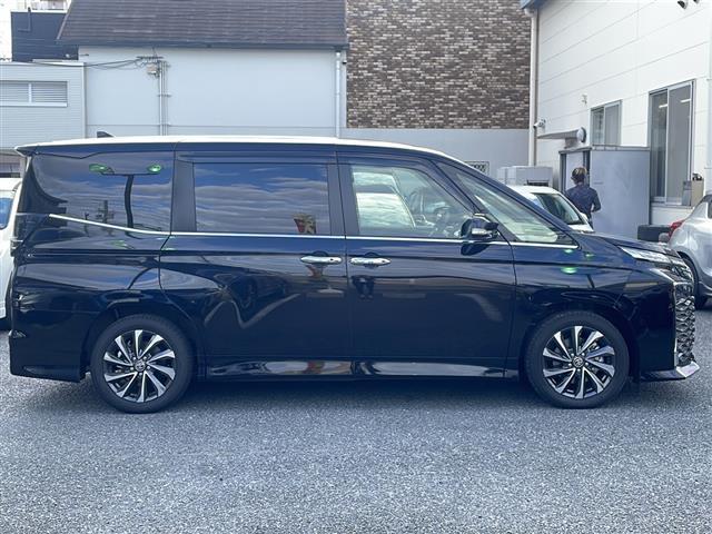 ヴォクシー ハイブリッドS-Z(30枚目)