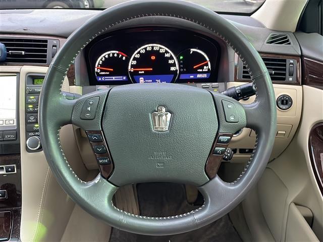 クラウン ロイヤルサルーン プレミアムエディション(6枚目)