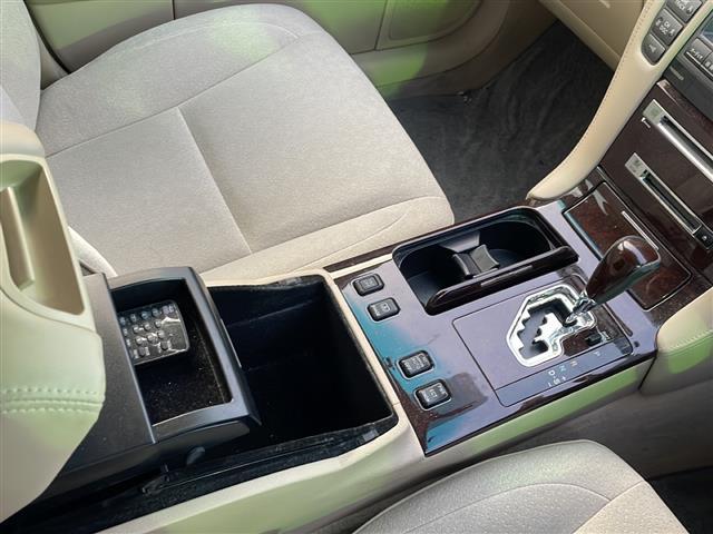 クラウン ロイヤルサルーン プレミアムエディション(16枚目)