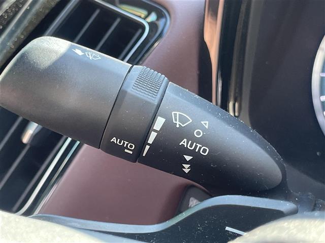 クラウンハイブリッド RSアドバンス 純正ナビ 衝突被害軽減B ビルトインETC 禁煙車(11枚目)