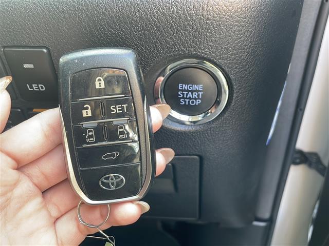 アルファード 2.5S Cパッケージ(5枚目)