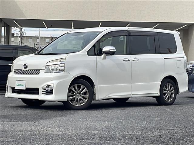 ヴォクシー ＺＳ　煌ＩＩＩ（25枚目）