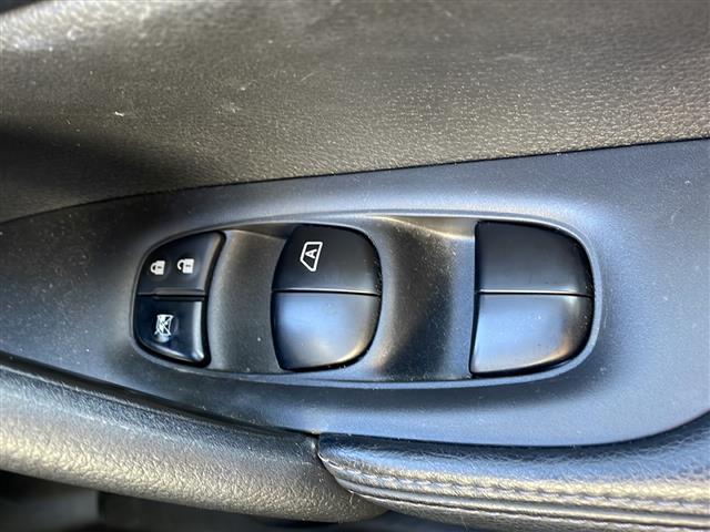 エクストレイル ２０Ｘ　エマージェンシーブレーキパッケージ（13枚目）