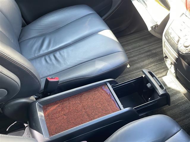 エスティマ アエラス　レザーパッケージ（12枚目）