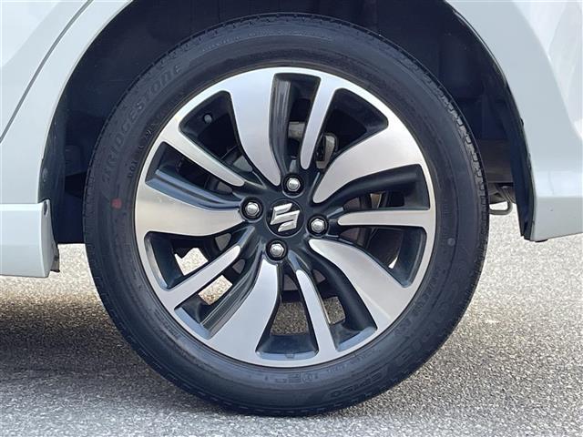 スイフト ＲＳｔ　純正８インチナビ　Ｂｌｕｅｔｏｏｔｈ接続　フルセグＴＶ　ＥＴＣ　運転席シートヒーター　衝突被害軽減システム　レーンキープアシスト　クルーズコントロール　パドルシフト　ステアリングスイッチ（38枚目）