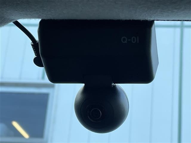 パッソ X Gパッケージ メモリーナビ バックカメラ DVD再生 オートライト 衝突防止システム ドライブレコーダー Bluetooth接続 スマートキー アイドリングストップ 横滑り防止装置 エアバッグ エアコン ABS(2枚目)