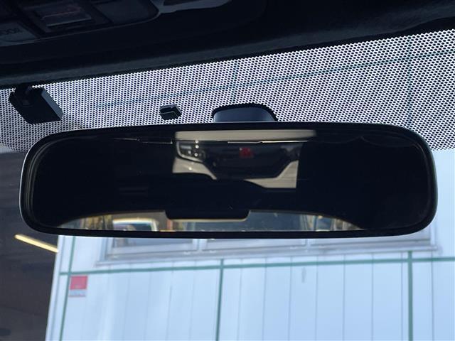ヤリス Ｘ　Ｂパッケージ　純正ディスプレイオーディオ　Ｂｌｕｅｔｏｏｔｈ接続　バックカメラ　ステアリングスイッチ　オート電動格納ミラー　アップルカープレイ　スペアキー　保証書（15枚目）