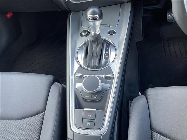TTクーペ 2.0TFSI(15枚目)