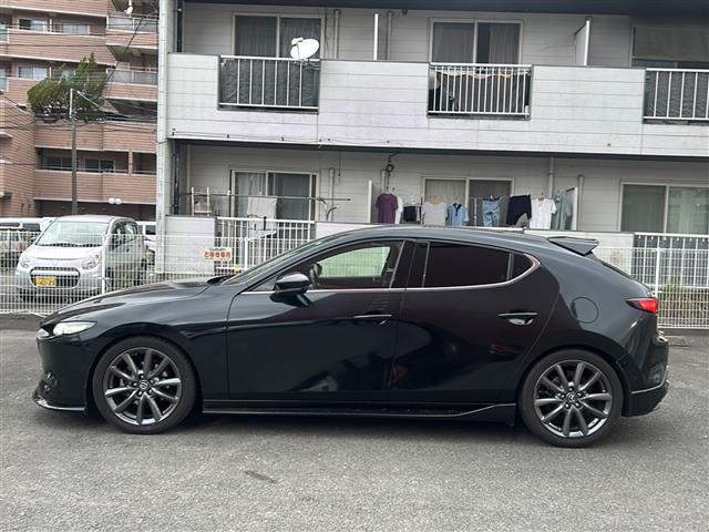 ＭＡＺＤＡ３ファストバック ＸＤバーガンディ　セレクション（10枚目）