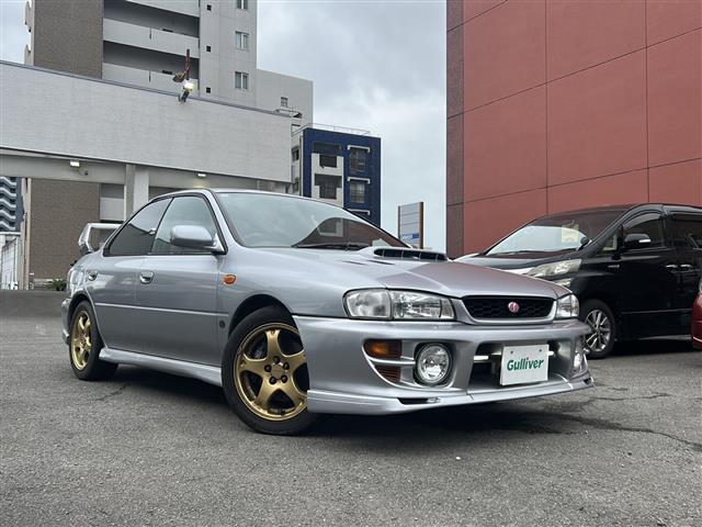 インプレッサ WRX STiバージョンVI 純正リアウィング ターボ車 5速ミッション 専用シート 社外ハードディスクナビ ETC 純正エアロ 純正16インチアルミホイール ブースト計 電圧計(2枚目)
