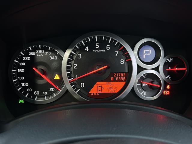 GT-R プレミアムエディション 純正HDDナビ BOSEサウンドシステム 4WD ETC アルミホイール パワーシート シートヒーター イモビライザー カーテンエアバッグ クルーズコントロール(8枚目)
