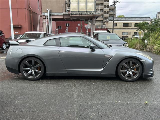 GT-R プレミアムエディション 純正HDDナビ BOSEサウンドシステム 4WD ETC アルミホイール パワーシート シートヒーター イモビライザー カーテンエアバッグ クルーズコントロール(33枚目)