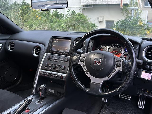 GT-R プレミアムエディション 純正HDDナビ BOSEサウンドシステム 4WD ETC アルミホイール パワーシート シートヒーター イモビライザー カーテンエアバッグ クルーズコントロール(42枚目)