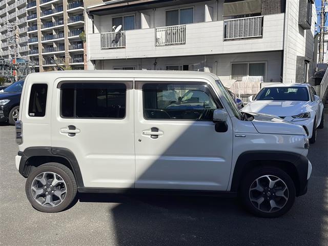 ハスラー ハイブリッドＸ　社外ナビＢＴ／フルセグ　バックカメラ　シートヒーターＤＮ席　ドライレコーダー前後　オートライト　レーンキープアシスト　横滑り防止装置　コーナーセンサー前後　純正ＥＴＣ　純正アルミホイール（8枚目）