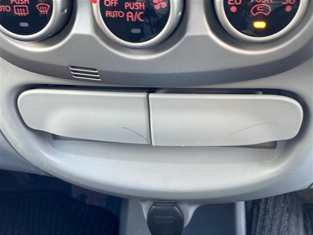 アイ Ｍ　ドアバイザー電動格納ミラーＣＤチェンジャー純正フロアマットパワーウィンドウパワーステアリングリモコンキー（34枚目）