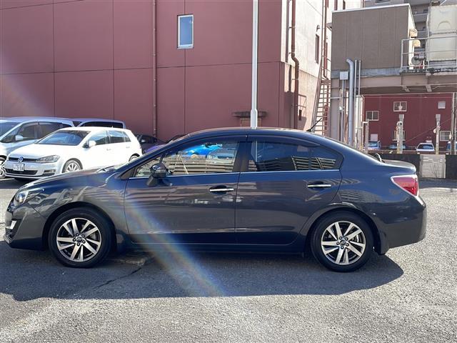 インプレッサＧ４ ２．０ｉアイサイト　プラウドエディション　社外ＳＤナビ　フルセグテレビ　Ｂｌｕｅｔｏｏｔｈ　アイドリングストップ　クルーズコントロール　ＥＴＣ　純正アルミホイール　純正フロアマット　パワーシート　ドライブレコーダー　オートライト（9枚目）