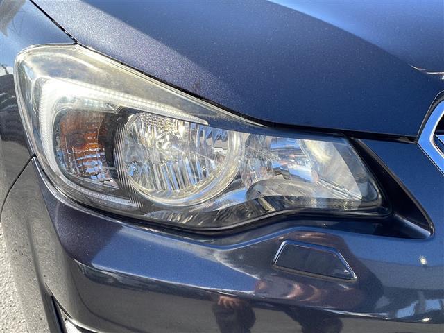 インプレッサＧ４ ２．０ｉアイサイト　プラウドエディション　社外ＳＤナビ　フルセグテレビ　Ｂｌｕｅｔｏｏｔｈ　アイドリングストップ　クルーズコントロール　ＥＴＣ　純正アルミホイール　純正フロアマット　パワーシート　ドライブレコーダー　オートライト（10枚目）