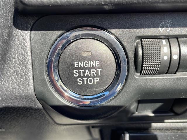 インプレッサＧ４ ２．０ｉアイサイト　プラウドエディション　社外ＳＤナビ　フルセグテレビ　Ｂｌｕｅｔｏｏｔｈ　アイドリングストップ　クルーズコントロール　ＥＴＣ　純正アルミホイール　純正フロアマット　パワーシート　ドライブレコーダー　オートライト（23枚目）