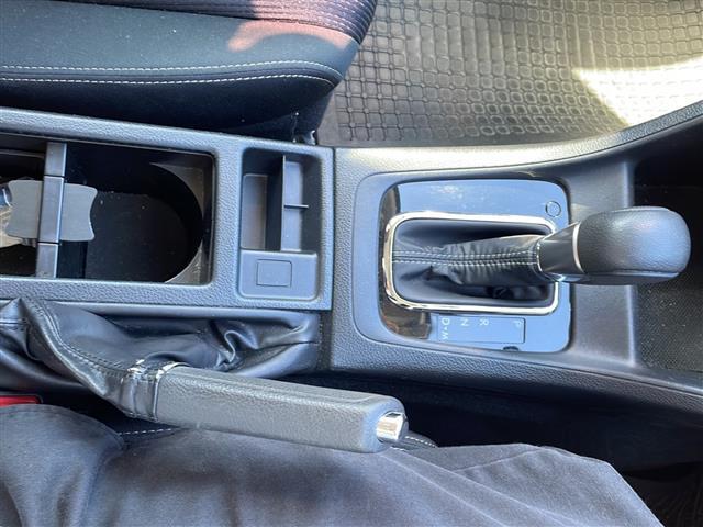 インプレッサＧ４ ２．０ｉアイサイト　プラウドエディション　社外ＳＤナビ　フルセグテレビ　Ｂｌｕｅｔｏｏｔｈ　アイドリングストップ　クルーズコントロール　ＥＴＣ　純正アルミホイール　純正フロアマット　パワーシート　ドライブレコーダー　オートライト（29枚目）