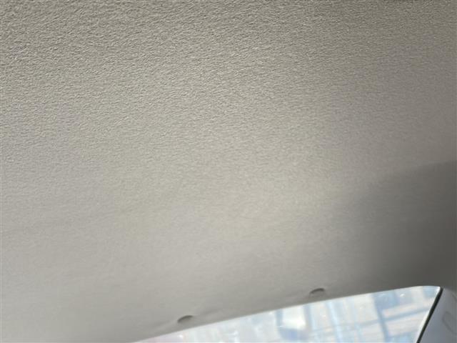 インプレッサＧ４ ２．０ｉアイサイト　プラウドエディション　社外ＳＤナビ　フルセグテレビ　Ｂｌｕｅｔｏｏｔｈ　アイドリングストップ　クルーズコントロール　ＥＴＣ　純正アルミホイール　純正フロアマット　パワーシート　ドライブレコーダー　オートライト（37枚目）