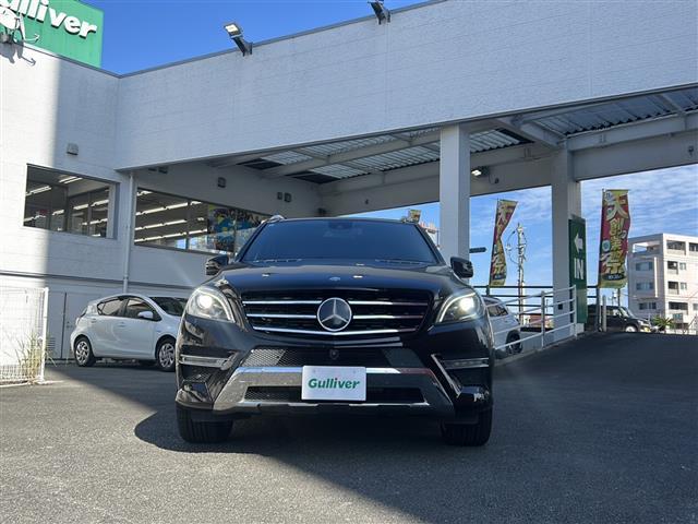 Ｍクラス ＭＬ３５０　ブルーテック　４マチック　メモリナビ　全方位カメラ　ＢＳＭ　サンルーフ　ＥＴＣ　全席シートヒーター　パワーシート（ＤＮ席）　ダウンヒルアシストコントロール　車高調整オフロードモード　ルーフレール　オートライト　電動リアゲート（6枚目）