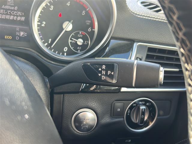 Ｍクラス ＭＬ３５０　ブルーテック　４マチック　メモリナビ　全方位カメラ　ＢＳＭ　サンルーフ　ＥＴＣ　全席シートヒーター　パワーシート（ＤＮ席）　ダウンヒルアシストコントロール　車高調整オフロードモード　ルーフレール　オートライト　電動リアゲート（34枚目）