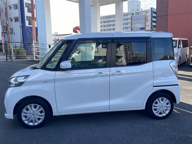 デイズルークス Ｘ　社外ＳＤナビ　ワンセグテレビ　バックカメラ　全方位カメラ　Ｂｌｕｅｔｏｏｔｈ　ＵＳＢ入力端子　ＡＵＸ　片側パワースライドドア　社外フロアマット　ドアバイザー　スマートキー　プッシュスタート（9枚目）