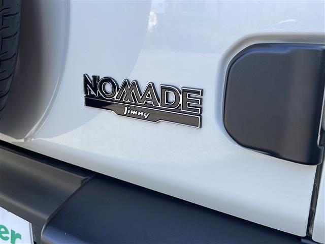 ジムニーノマド ＦＣ　ワンオーナー　アイドリングストップ　クルーズコントロール　ドアバイザー　プッシュスタート　４ＷＤ　純正フロアマット　シートヒーター　背面スペアタイヤ　純正アルミホイール　カーテンエアバッグ（24枚目）