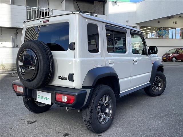 ジムニーノマド ＦＣ　ワンオーナー　アイドリングストップ　クルーズコントロール　ドアバイザー　プッシュスタート　４ＷＤ　純正フロアマット　シートヒーター　背面スペアタイヤ　純正アルミホイール　カーテンエアバッグ（36枚目）
