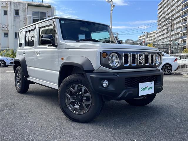 ジムニーノマド ＦＣ　ワンオーナー　アイドリングストップ　クルーズコントロール　ドアバイザー　プッシュスタート　４ＷＤ　純正フロアマット　シートヒーター　背面スペアタイヤ　純正アルミホイール　カーテンエアバッグ（41枚目）