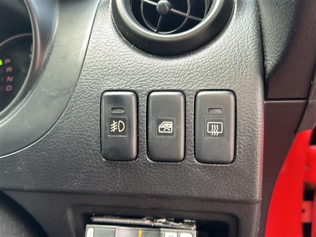 コペン アルティメットエディション　オープンカー　社外オーディオ　Ｂｌｕｅｔｏｏｔｈ　ＣＤチェンジャー　社外アルミホイール　シートヒーター　純正フロアマット　ＥＴＣ　パワーステアリング　パワーウィンドウ　ＬＥＤヘッドライト（19枚目）