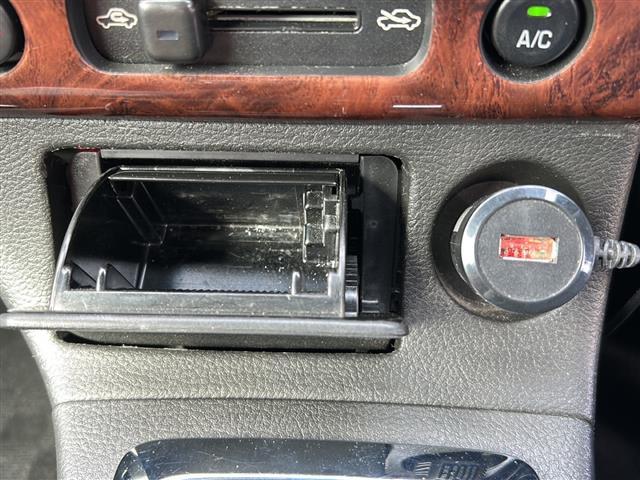 コペン アルティメットエディション　オープンカー　社外オーディオ　Ｂｌｕｅｔｏｏｔｈ　ＣＤチェンジャー　社外アルミホイール　シートヒーター　純正フロアマット　ＥＴＣ　パワーステアリング　パワーウィンドウ　ＬＥＤヘッドライト（23枚目）