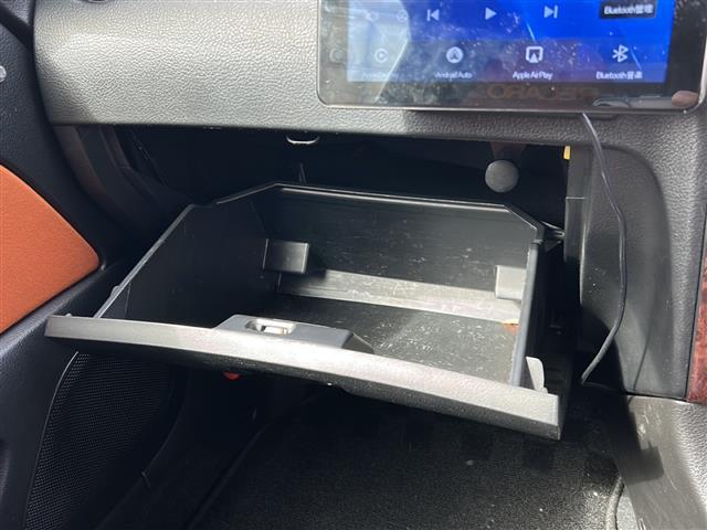 コペン アルティメットエディション　オープンカー　社外オーディオ　Ｂｌｕｅｔｏｏｔｈ　ＣＤチェンジャー　社外アルミホイール　シートヒーター　純正フロアマット　ＥＴＣ　パワーステアリング　パワーウィンドウ　ＬＥＤヘッドライト（24枚目）