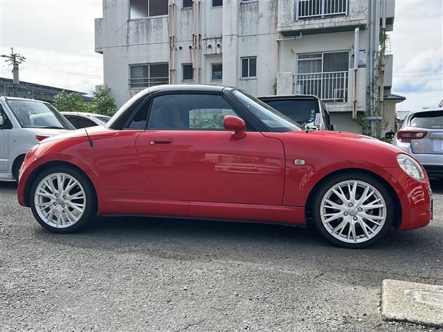 コペン アルティメットエディション　オープンカー　社外オーディオ　Ｂｌｕｅｔｏｏｔｈ　ＣＤチェンジャー　社外アルミホイール　シートヒーター　純正フロアマット　ＥＴＣ　パワーステアリング　パワーウィンドウ　ＬＥＤヘッドライト（29枚目）