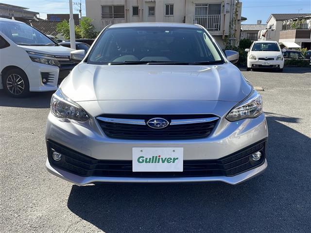 インプレッサスポーツ 1.6i-Lアイサイト リモコンキー USB入力端子 CDチェンジャー オートライト パワーステアリング パワーウィンドウ 純正アルミホイール 純正フロアマット レーダークルーズコントロール コーナーセンサー(6枚目)