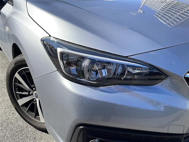 インプレッサスポーツ 1.6i-Lアイサイト リモコンキー USB入力端子 CDチェンジャー オートライト パワーステアリング パワーウィンドウ 純正アルミホイール 純正フロアマット レーダークルーズコントロール コーナーセンサー(10枚目)