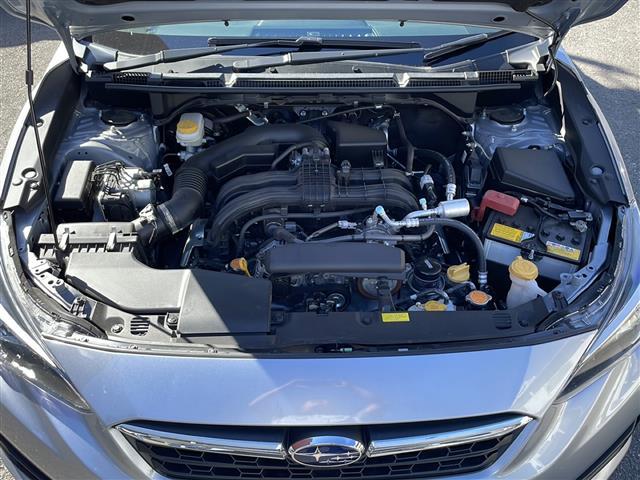 インプレッサスポーツ 1.6i-Lアイサイト リモコンキー USB入力端子 CDチェンジャー オートライト パワーステアリング パワーウィンドウ 純正アルミホイール 純正フロアマット レーダークルーズコントロール コーナーセンサー(16枚目)