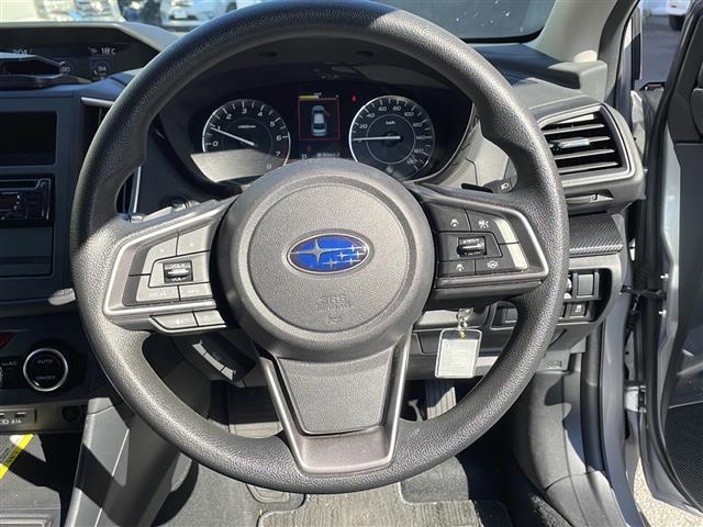 インプレッサスポーツ 1.6i-Lアイサイト リモコンキー USB入力端子 CDチェンジャー オートライト パワーステアリング パワーウィンドウ 純正アルミホイール 純正フロアマット レーダークルーズコントロール コーナーセンサー(26枚目)