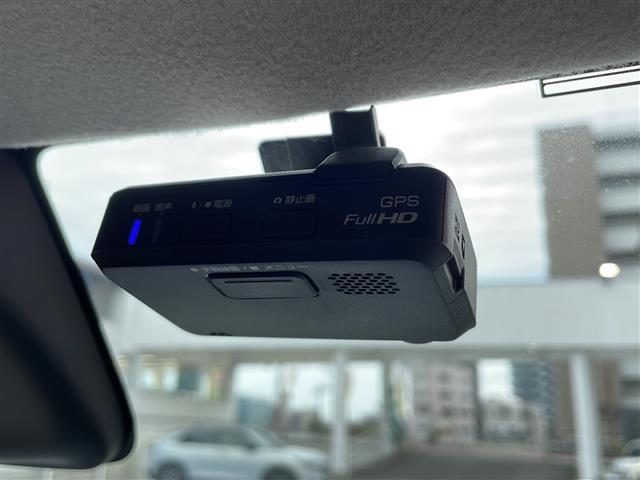 デイズルークス ハイウェイスター X Vセレクション 社外ナビ 前方ドライブレコーダー Bluetooth 全方位カメラ フルセグTV CD/DVDチェンジャー 両側パワースライドドア 電動格納ミラー LEDライト オートライト ベンチシート(14枚目)