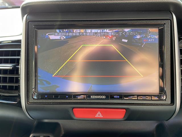 N-BOXカスタム G・Lパッケージ ETC 片側パワースライドドア バックカメラ 前席ベンチシート 後席チップアップシート CD再生 ワンセグ ナビ 純正フロアマット 純正アルミホイール14インチ オートエアコン USB入力端子(4枚目)