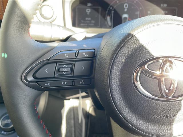 GRヤリス RZ ハイパフォーマンス Bluetooth接続 ディスプレイオーディオ ETC バックカメラ ドライブレコーダー 純正フロアマット 純正アルミホイール クルーズコントロール ハンドルヒーター BSM(12枚目)